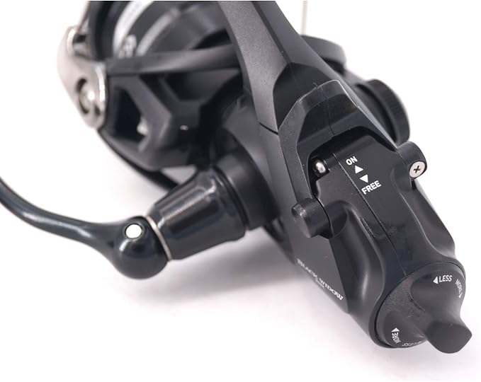 Daiwa Black Widow BR LT, Bite N 'Run Freespool Fishing Reel, Front Drag