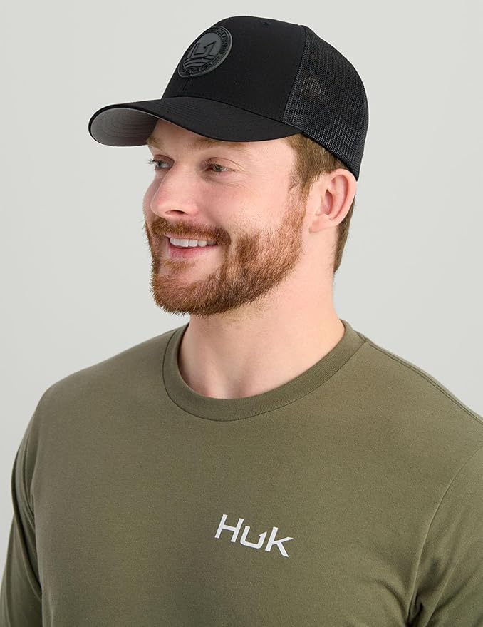 HUK Mens Performance Fishing Logo Tee, Short Sleeve T-Shirt for Men