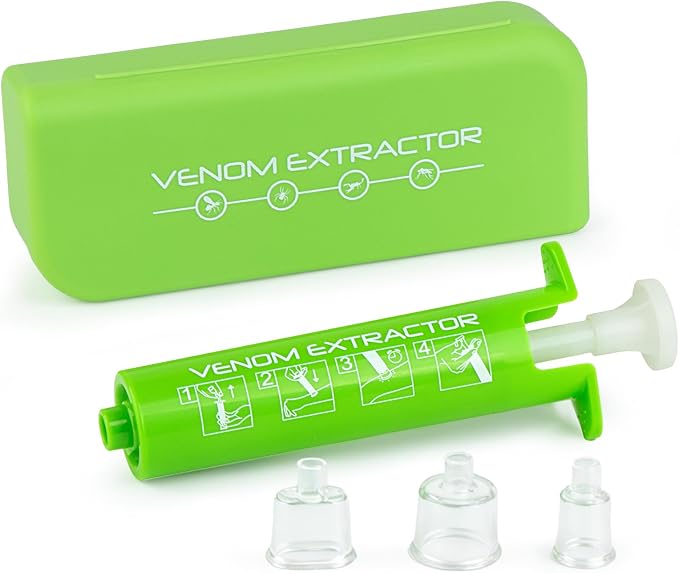 Snake Bite Kit, Bee Sting Kit, Emergency First Aid Supplies, Venom Extractor Suction Pump, Bite and Sting First Aid for Hiking, Backpacking and Camping (Green)
