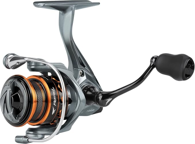 KastKing Kestrel Carbon Spinning and Ice Fishing Reel 1000 SFS Carbon Body, lightweight and weighs 4.6 Oz, Full carbon fiber frame, 10+1 stainless-steel double shielded Ball Bearings, 6.2:1 Gear Ratio