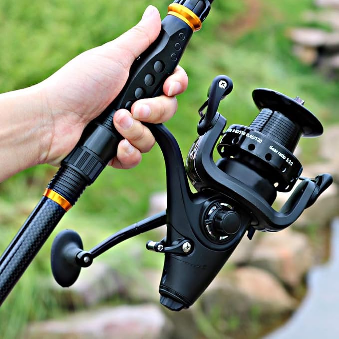 Sougayilang Spinning Fishing Reel 12+1BB Metal Body Smooth Carp Spinning Reels for Saltwater Freshwater Fishing
