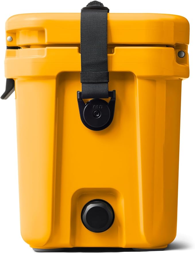 YETI Roadie 15 Hard Cooler with DoubleDuty Shoulder Strap