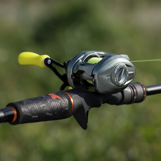 KastKing Skeet Reese Icon Baitcasting Reels - AutoMag Dual Braking System Fishing Reel, 7oz Lightweight Aluminum Frame,17.6 Lb Carbon Drag,11 + 1 Stainless Steel BB,7.2:1 Gear Ratio, TPE Handle Knobs