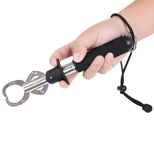 Fish Lip Gripper Fish Scales Professional Fish Holder Stainless Steel Fish Lip Grabber 40 Pound Fish Lip Grip Tool with Weight Scale