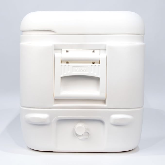 Igloo Hard Cooler | Polar & Party Bar Series | Insulated Ice Chests