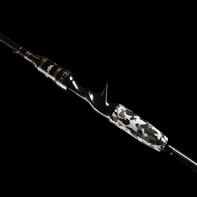 E Series - Camo Legend 2-Piece 7-Feet Casting Rod 24 Ton Carbon Fiber Baitcasting with 2 Tips - Medium and Medium Heavy Portable Bass Fishing Rod Baitcaster