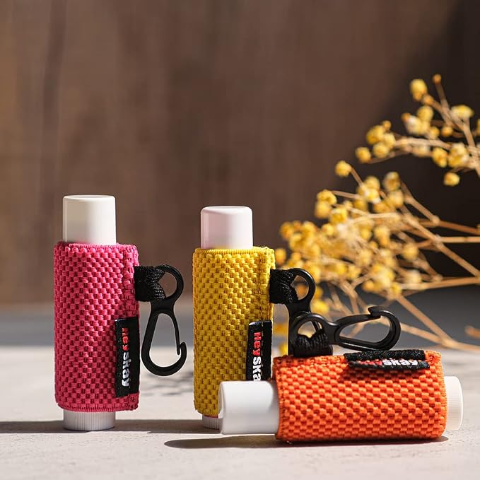 HEYSKAY 5PCS Lip Balm Holder Lip Gloss Sleeves Keychain Lipstick Holder Keychain Chapstick Elastic Sleeves(Fleshpink/Aqua/White/Rose/Black)