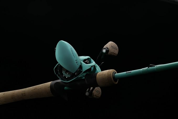 Concept TX2 - Baitcast Reels - Includes Skull Cap Low-Profile Baitcast Reel Cover
