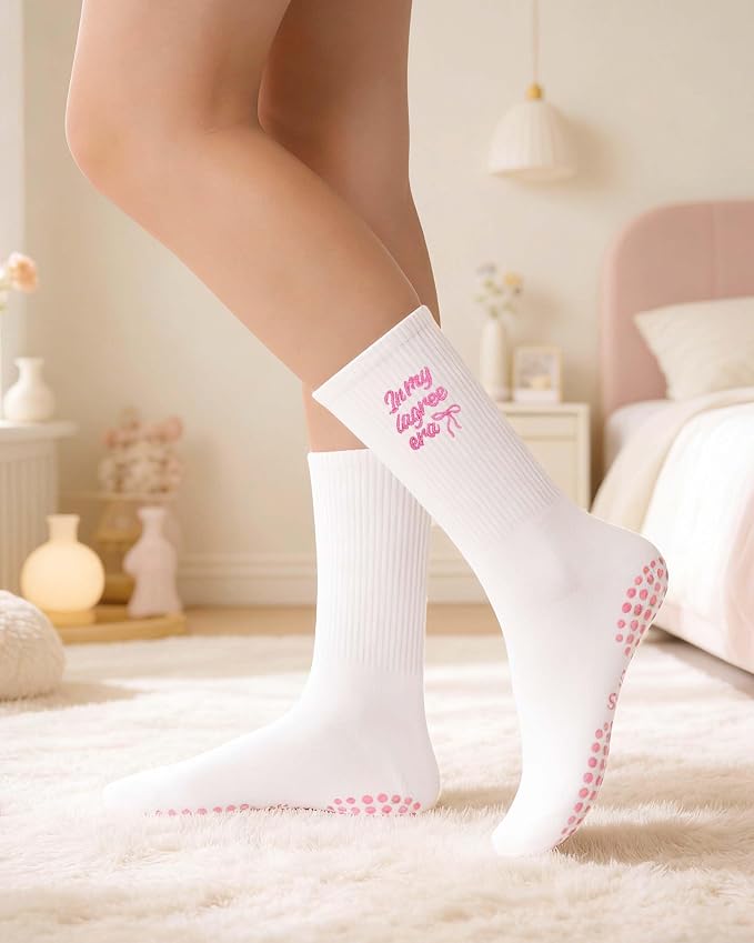 Cute Pilates Grippy Socks, Pink Pilate Gifts for Women, Crew Grip Socks for Studio Pilate.