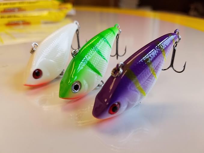 Northland Fishing Tackle Rippin' Shad Lipless Crankbait - Freshwater Fishing Oure for Bass, Walleye, Trout, & Crappie, The Perfect Bait in Nay Kit, Assorted Sizes & Colors