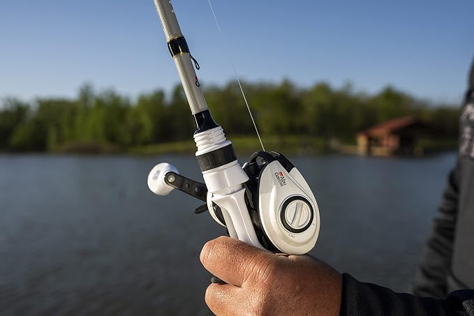 Abu Garcia Max Pro Low Profile Baitcast Fishing Reel