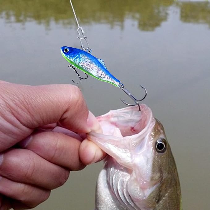 Lipless Crankbait, Rattle Trap Fishing Lures for Freshwater Saltwater, Lipless Crankbaits for Bass Fishing Lure Set for Bass Trout Walleye Redfish Pike, 5pcs with Box