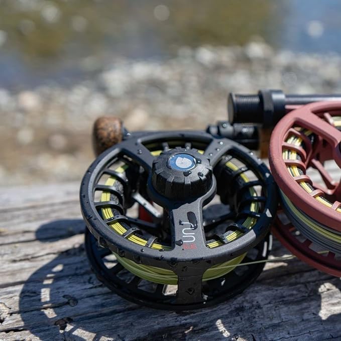 Redington Run Fly Fishing Reel – Lightweight All-Water Reel with Carbon Fiber Drag, Large Arbor, Die-Cast Frame & Ergonomic Handle – 3/4, 5/6 & 7/8 Weights for Trout, Redfish, Bass & More