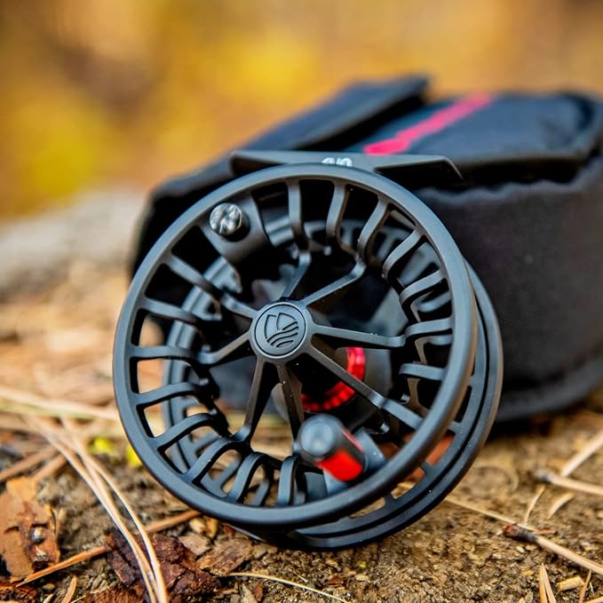 Redington Run Fly Fishing Reel – Lightweight All-Water Reel with Carbon Fiber Drag, Large Arbor, Die-Cast Frame & Ergonomic Handle – 3/4, 5/6 & 7/8 Weights for Trout, Redfish, Bass & More