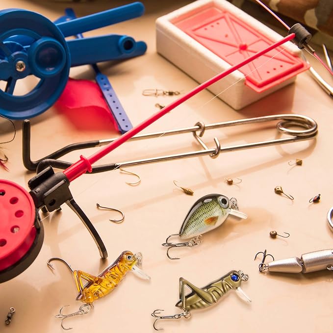 Skylety 10 Pieces Mini Fishing Lures Fishing Hard Baits Hooks Crankbaits Lures Baits Topwater for Freshwater Saltwater Trout Bass Perch with Box
