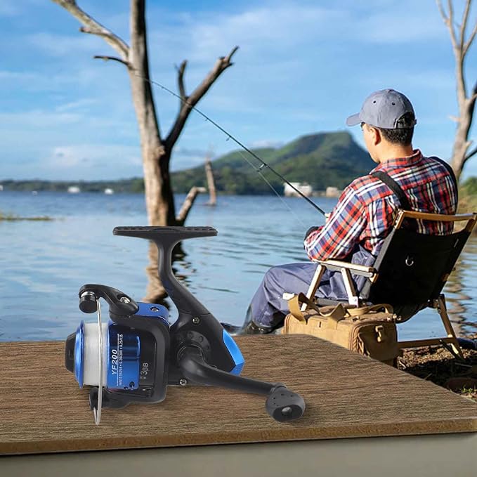 Fishing reel with lightweight 153g construction, 5 2 1 gear ratio for quick line retrieval and various fishing applications
