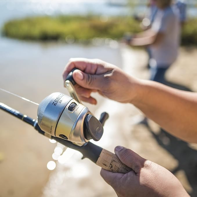 Zebco 33 Spincast Reel and 2-Piece Fishing Rod Combo, Fiberglass Rod with Comfortable Split-Grip Cork Handle, Instant Anti-Reverse Fishing Reel