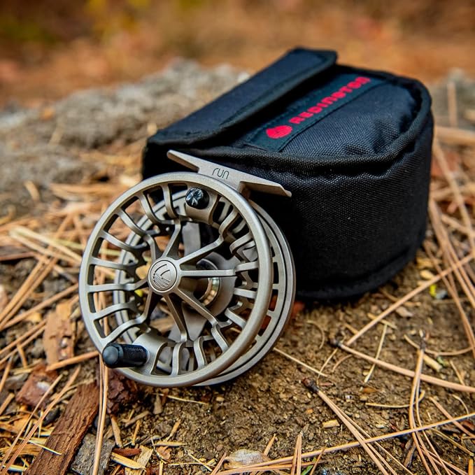 Redington Run Fly Fishing Reel – Lightweight All-Water Reel with Carbon Fiber Drag, Large Arbor, Die-Cast Frame & Ergonomic Handle – 3/4, 5/6 & 7/8 Weights for Trout, Redfish, Bass & More