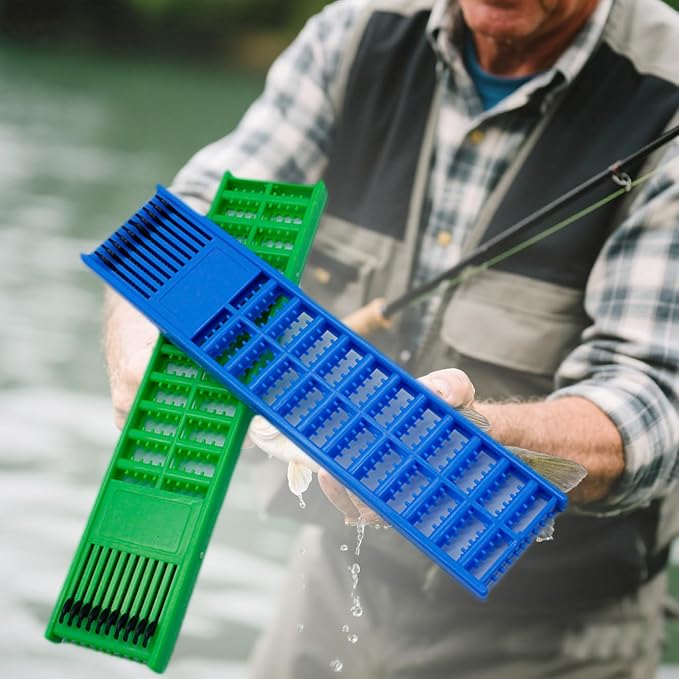 2 Pieces Fish Hook Holde Fishing Leader Line Board Organizer Snelled Hook Holder Plastic Double Side Spring Hooks for Storing Line Rigs Tray Keeper Rigs Holder Leader 6x27cm Blue and Green