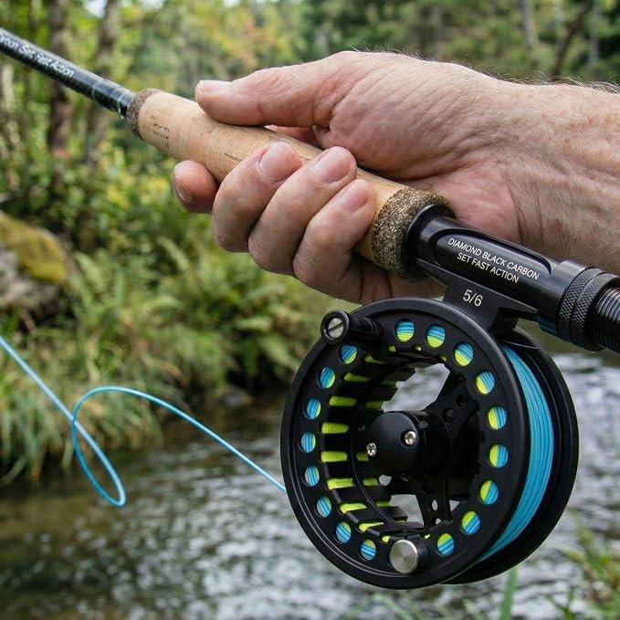 Fly Fishing Reel with Aluminum Alloy Body 5/6wt Die Cast Pre-Loaded Fly Reel with Line Combo for Trout Bass Carp Pike Panfish
