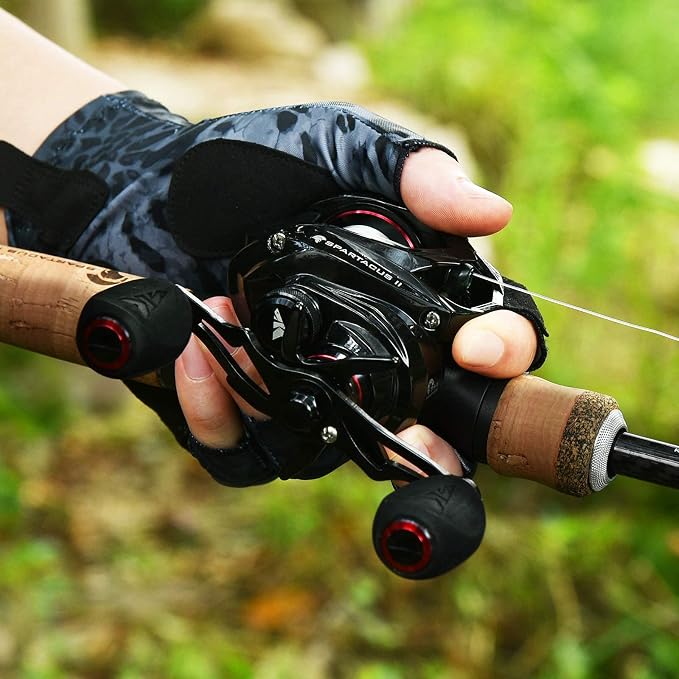 KastKing Spartacus II Baitcasting Fishing Reel, 6oz Ultralight Baitcaster Reel, Super Smooth with 17.6 LB Carbon Fiber Drag, 7.2:1 Gear Ratio, 39mm Palm Perfect Lower Profile Design