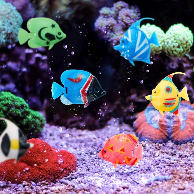 Weewooday 20 Pcs Artificial Moving Fishes Plastic Floating Lifelike Fish Tank Ornament Aquarium Decorations (Random Fish)