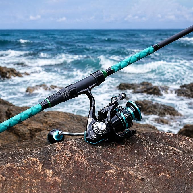 Sougayilang Surf Fishing Rod and Reel Combo, 9-12 ft 3-Piece Surf Rod with 4000-6000 Spinning Reel, Carbon Fiber Saltwater Fishing Combo for Beach Bank and Pier Fishing