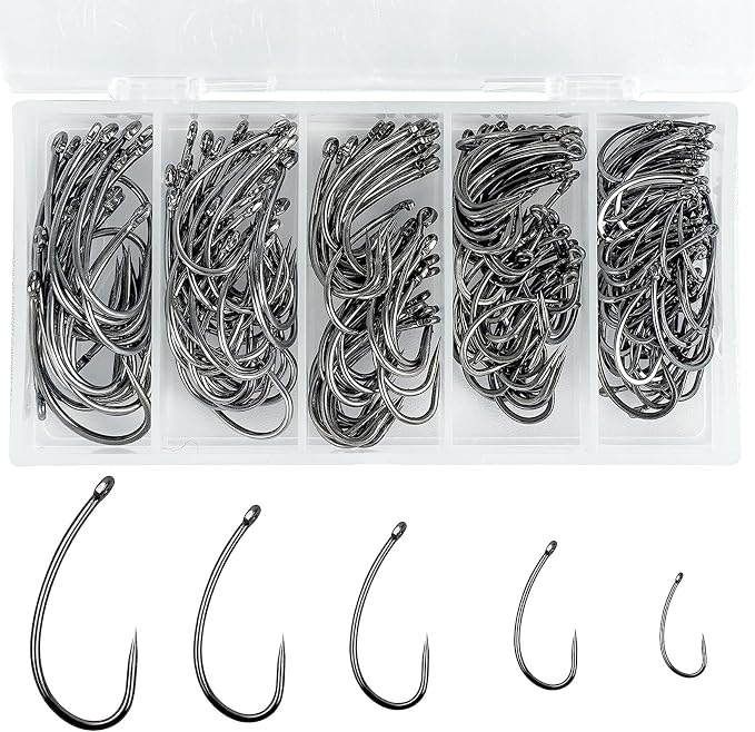 Barbless Fishing Hooks Kit, 200pcs Carp Fishing Hooks Curve Shank Fly Tying Hooks Small Sizes Barbless Live Bait Circle Hooks for Carp Hair Rig Fishing Tackle Saltwater Freshwater