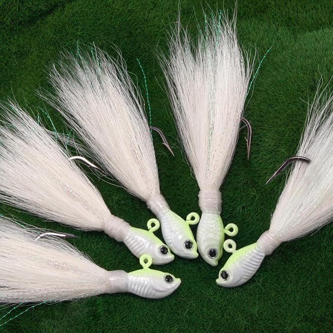 Alwonder 5-Pack Bucktail Jigs Hair Jigs Saltwater Freshwater Fishing Bucktail Lures Surf Fishing Jig Heads White Luminous Chartreuse Swimbait Jig for Bass Flounder Striper Bluefish Halibut Redfish