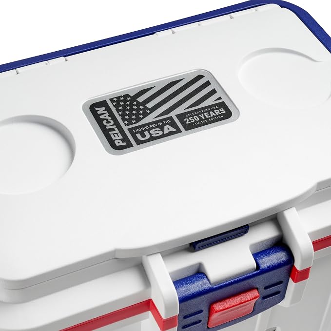 Pelican 8 Quart Personal Lunch Box Coolers