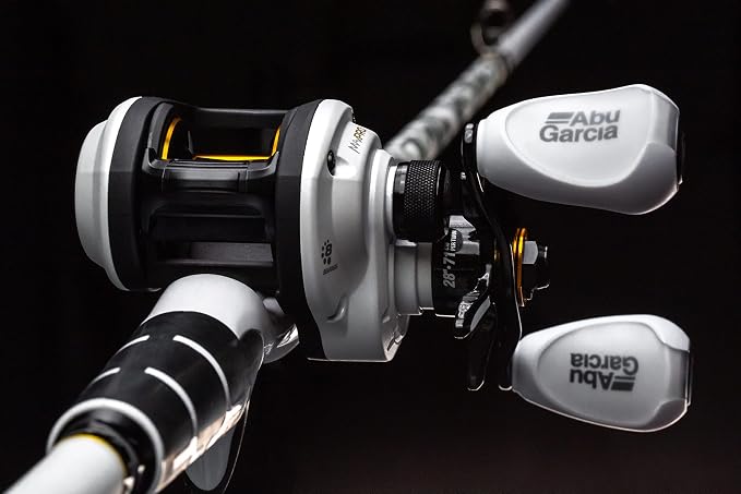 Abu Garcia Max Pro Low Profile Baitcast Fishing Reel