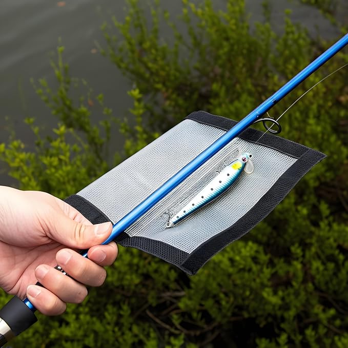 Fishing Lure Wrap (4Pack), 3 Size Covers for Fishing Rod, Hooks: Safe Protectors & Organized Holder Storage for Various Bait (Clear, L: for 6.5-9in lures)