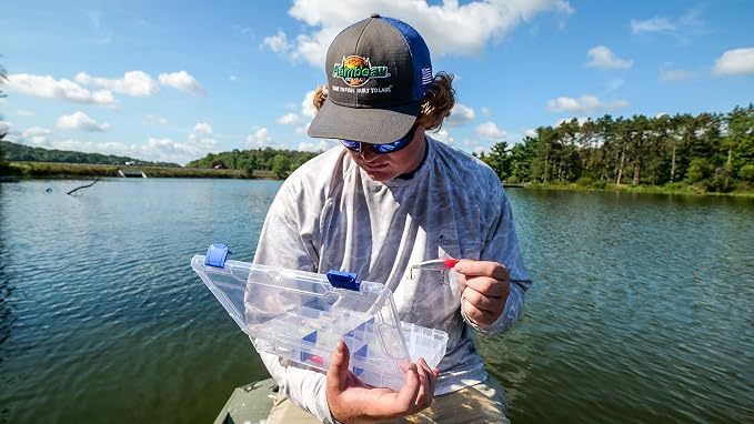 Flambeau Outdoors 4007 Tuff Tainer Fishing Tackle Box with Zerust Anti-Rust Dividers - Includes 12 Dividers, 24 Compartments, Clear Fishing Lure Organizer - 11" x 7.25" x 1.75"