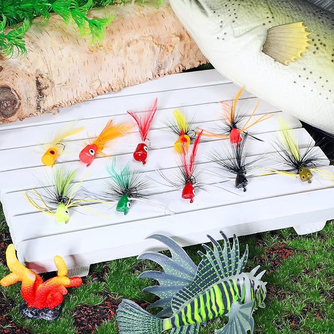 30 Pieces Fishing Lures Kit Bass Poppers Lures Colorful Fishing Bait with Hooks for Freshwater Panfish Assortment(Size 8,Chic Colors)