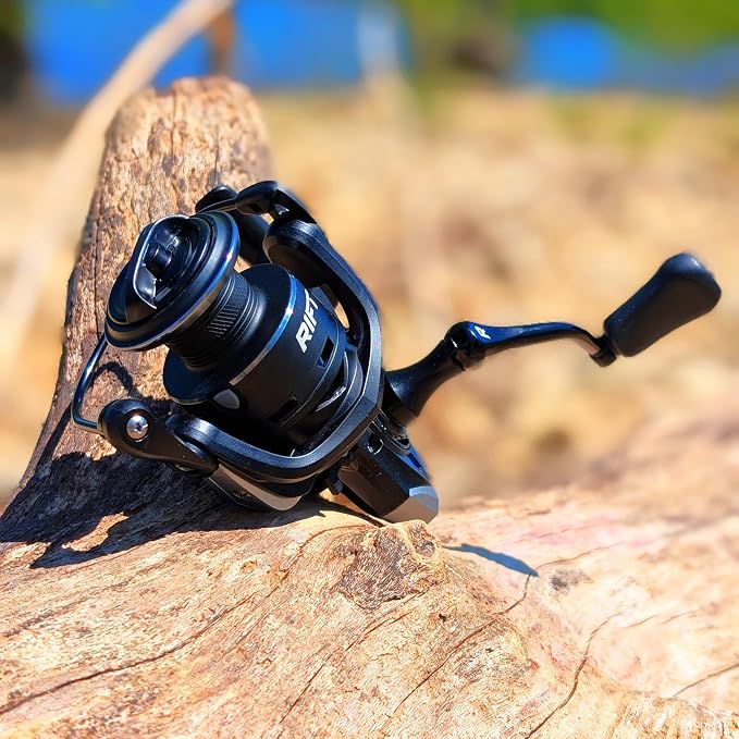 RIFT Chasm Spinning Reel, Carbon Disc Drag System, 5.2:1 Gear Ratio, 7+1 Stainless Steel Ball Bearings, CNC Aluminum Spool, Knurled Spool Center, Ambidextrous