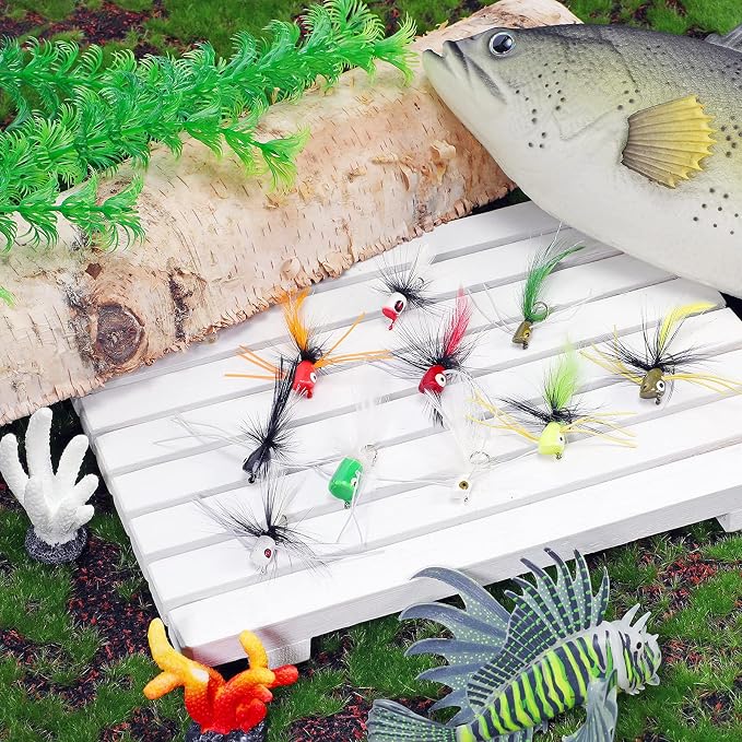 30 Pieces Fishing Lures Kit Bass Poppers Lures Colorful Fishing Bait with Hooks for Freshwater Panfish Assortment(Size 8 and 10