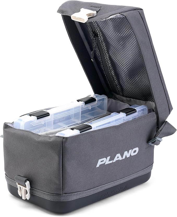 Plano Weekend Softside 3500 Tackle Bag, Cutting-Edge Fishing Tackle Bag, Molded Waterproof Base, Spacious Storage, Die Cut Tool Sleeves, Daisy Chain Attachment Points